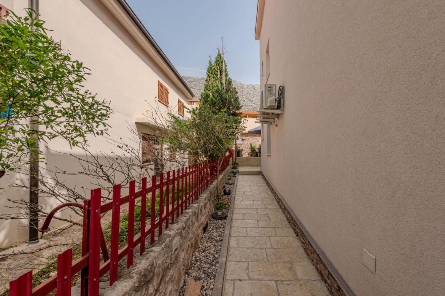 Apartments Mil - 30 M From Beach Ribarica Luaran gambar